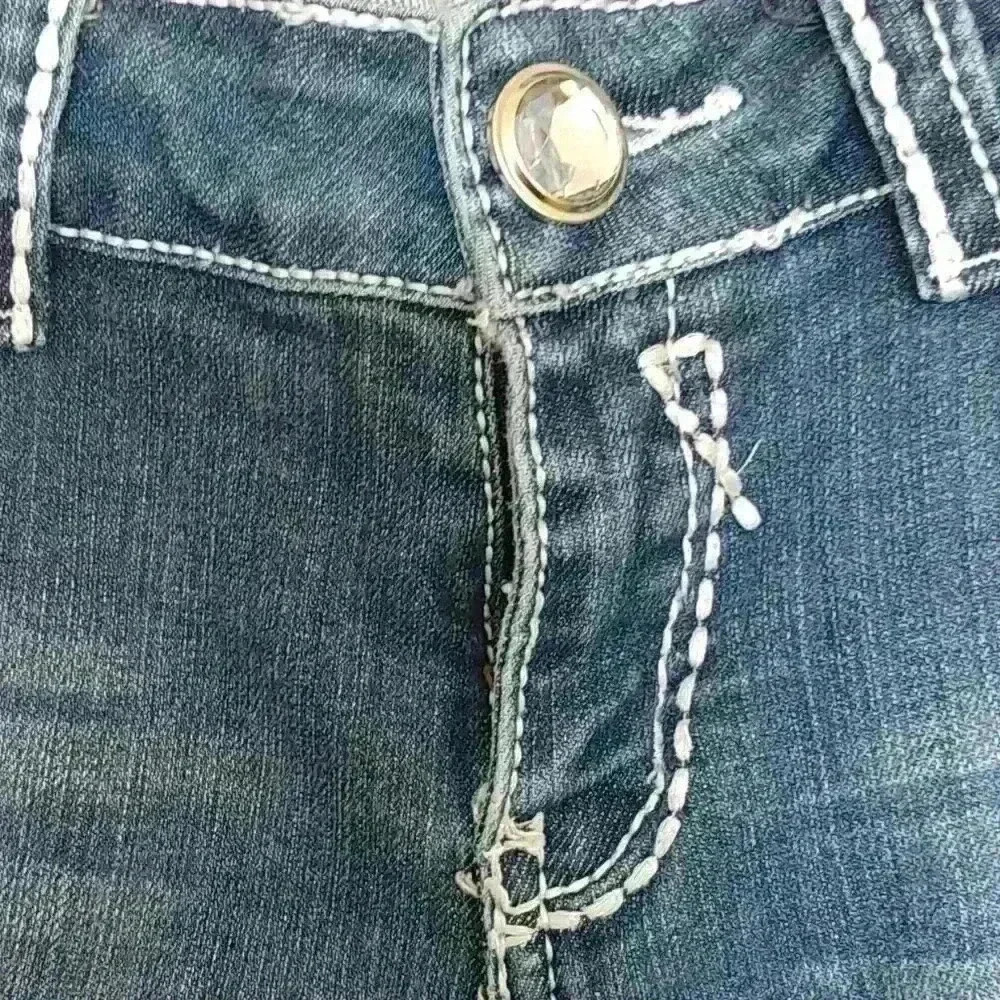 Miss Chic Jeans - Picture 3 of 9